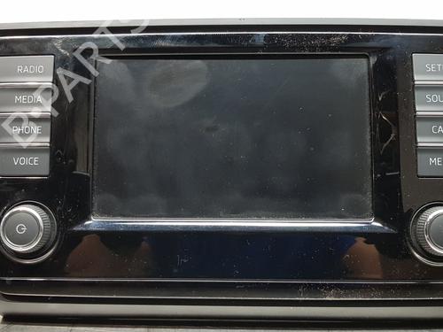 Used Display monitor SKODA OCTAVIA III Combi (5E5, 5E6) 1.6 TDI (110 hp) 15881761