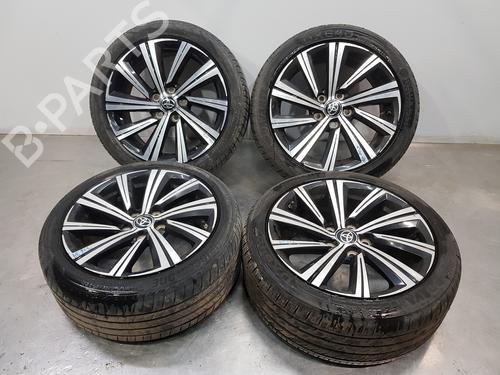 Fælk TOYOTA COROLLA Estate (_E21_) 1.8 Hybrid (ZWE211W) (122 hp) 30169896