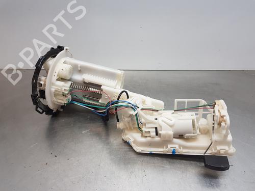 Used Fuel pump TOYOTA COROLLA Estate (_E21_) 1.8 Hybrid (ZWE211W) (122 hp) 29568097