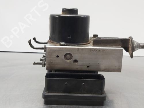 Used ABS pump MERCEDES-BENZ C-CLASS T-Model (S203) [2001-2007]  30879202