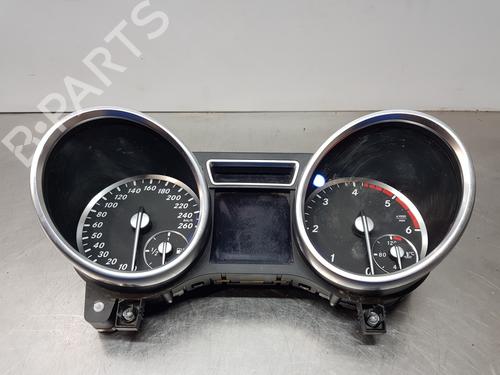 Used Instrument cluster MERCEDES-BENZ M-CLASS (W166) [2011-2015]  29354675