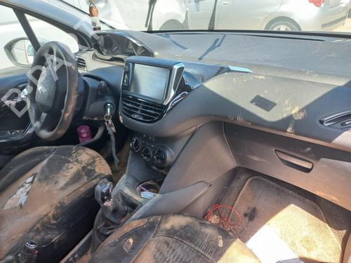 Left front door PEUGEOT 208 I (CA_, CC_) 1.6 HDi / BlueHDi 75 | BP29702578C2 
