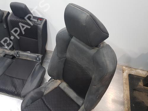 Ensemble sièges TOYOTA YARIS (_P21_, _PA1_, _PH1_) | BP30452828C78