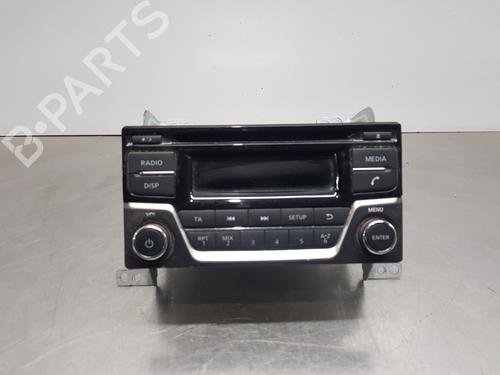 Used Radio NISSAN JUKE (F15) [2010-2019]  30054904