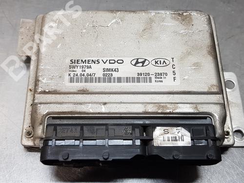 Used Engine control unit (ECU) HYUNDAI TRAJET (FO) 2.0 (140 hp) 10862521