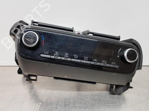 Used Climate control TOYOTA YARIS (_P21_, _PA1_, _PH1_) 1.5 Hybrid (MXPH10, MXPH11) (116 hp) 23945695