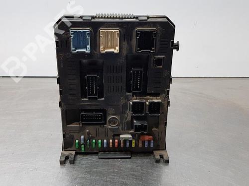 Used Fuse box Fuse box CITROËN C5 II (RC_) [2004-2008] 9649328 9649328