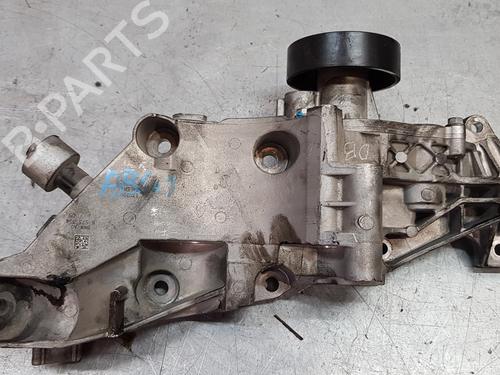 Used Support BMW 1 (F21) 116 d (116 hp) 14256652