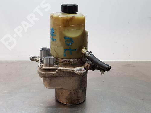 Used Steering pump FORD FOCUS C-MAX (DM2) [2003-2007]  10182819