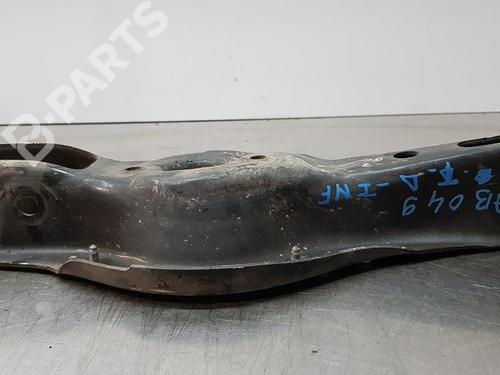 Used Right rear suspension arm Right rear suspension arm BMW 3 Touring (E91) 318 d (143 hp) 8329698 8329698