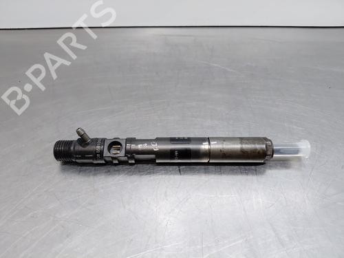 Injecteur FORD TRANSIT CONNECT (P65_, P70_, P80_) 1.8 16V (116 hp) 31130038