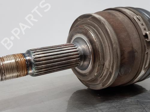 Right front driveshaft TOYOTA AURIS (_E18_) 1.4 D-4D (NDE180_, NDE180R) | BP18105370M39 