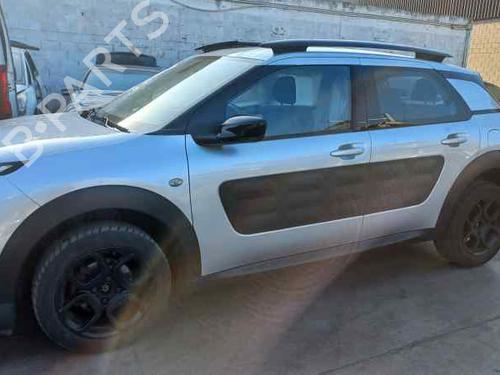 Engine control unit (ECU) CITROËN C4 CACTUS 1.6 HDi 90 | BP13657233M57 