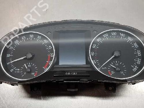 Used Instrument cluster SKODA RAPID (NH3, NK3, NK6) 1.6 TDI (115 hp) 13019590