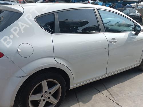 Left front window motor SEAT LEON (1P1) 1.2 TSI | BP16925568E21 