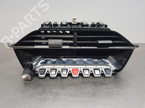 AC-Styringsenhed/Manøvreenhed PEUGEOT 2008 II (UD_, US_, UY_, UJ_, UR_, UC_) 1.2 PureTech 130 (USHNS, URHNS) (130 hp) 29592286