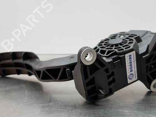 Pédale TOYOTA COROLLA Hatchback (_E21_, _EA1_, _EH1_) 1.8 Hybrid (ZWE211) | BP30879401I4