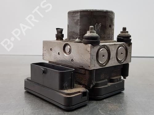 Used ABS pump MERCEDES-BENZ B-CLASS Sports Tourer (W246, W242) [2011-2018]  18349399