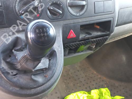 Fuel pump VW TRANSPORTER T5 Van (7HA, 7HH, 7EA, 7EH)  | BP16145418M76 
