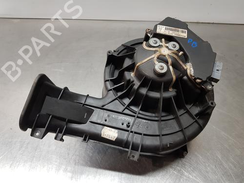 Used Heater blower motor OPEL SIGNUM Hatchback (Z03) [2003-2008]  30566324