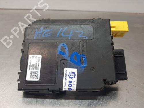 Używane Sterownik / Moduł świateł VW GOLF V (1K1) [2003-2010]  30880920