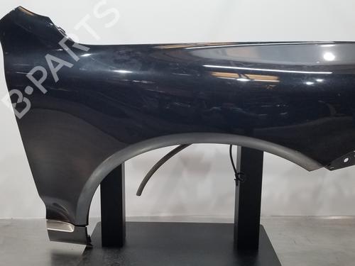 Used Right front fenders VW TOUAREG (7LA, 7L6, 7L7) [2002-2013]  19934447