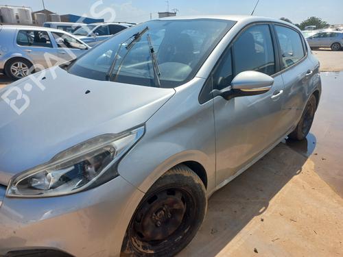 Left front door PEUGEOT 208 I (CA_, CC_) 1.6 HDi / BlueHDi 75 | BP29702578C2 