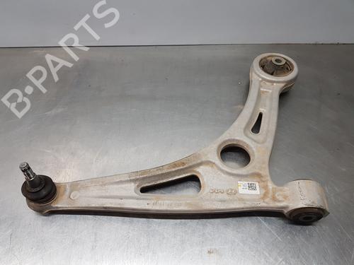 Used Right front suspension arm KIA NIRO I (DE) [2016-2022]  29249616
