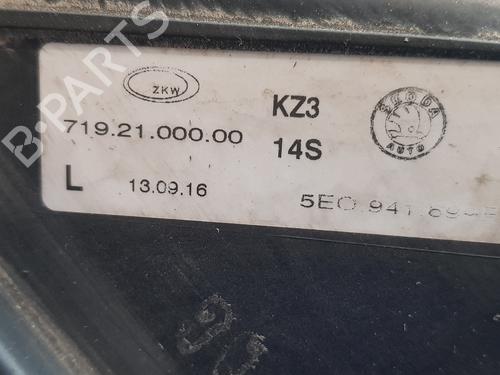 Left front fog light SKODA OCTAVIA III Combi (5E5, 5E6) | BP30878706C30