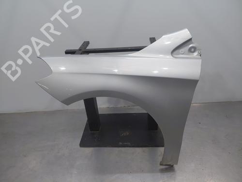 Used Left front fenders MERCEDES-BENZ B-CLASS Sports Tourer (W246, W242) [2011-2018]  31599068