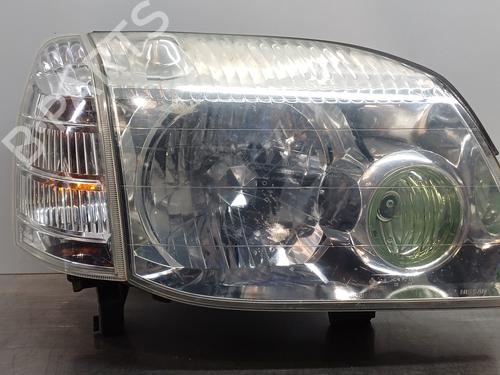 Used Right headlight NISSAN X-TRAIL I (T30) 2.0 (140 hp) 12998564