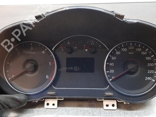 Used Instrument cluster KIA CARENS IV 1.7 CRDi (116 hp) 13910087