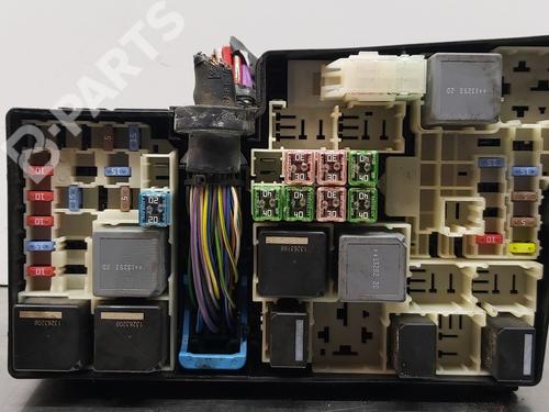 Used Fuse box FORD FOCUS III [2010-2020]  11923181