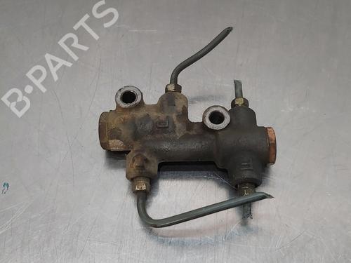 Used Brake master cylinder OPEL MONTEREY A (M92) 3.1 TD (UBS69D, UBS69G) (114 hp) 16097805