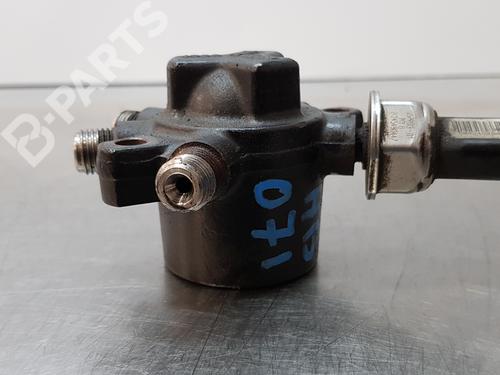 Sprederrør FORD FOCUS I (DAW, DBW) [1998-2009]  8370902