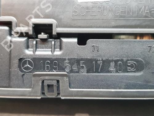 Fuse box MERCEDES-BENZ A-CLASS (W169) A 180 CDI (169.007, 169.307) | BP12243813E1 