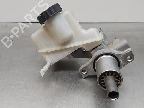 Used Brake master cylinder MERCEDES-BENZ CLS (C218) CLS 350 CDI / d (218.323) (265 hp) 15689443