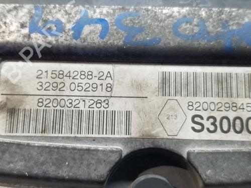 Engine control unit (ECU) RENAULT SCÉNIC II (JM0/1_) | BP30879989M57