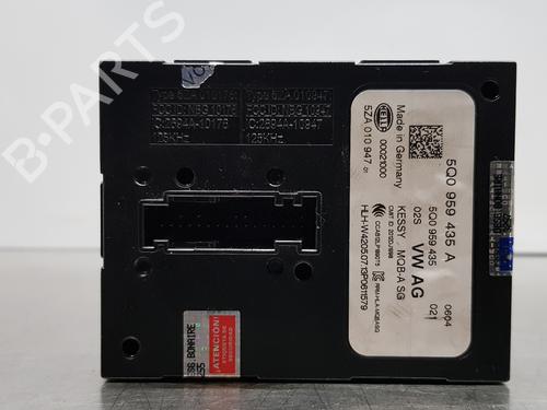 Used Electronic module VW GOLF VII (5G1, BQ1, BE1, BE2) 2.0 GTI (230 hp) 15837653
