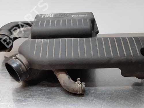 Used Air filter box FIAT DOBLO Cargo (263_) 1.4 (120 hp) 14256087