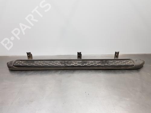Used Step NISSAN PATHFINDER III (R51) [2005-2025]  22907965