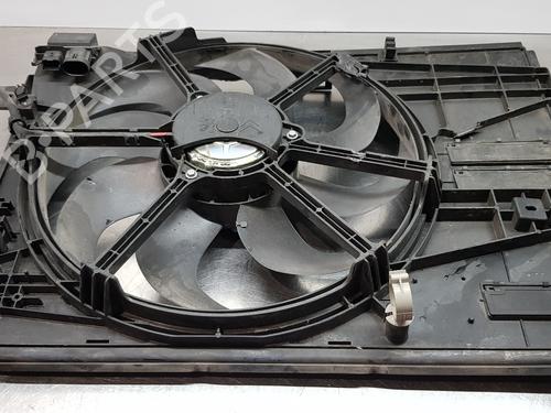 Used Radiator fan PEUGEOT 3008 II SUV (MC_, MR_, MJ_, M4_) [2016-2025]  19919388