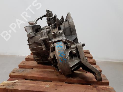 Gearbox CHEVROLET AVEO Saloon (T300) | BP30105858M3