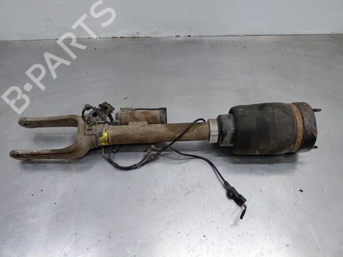 Used Left front shock absorber MERCEDES-BENZ GL-CLASS (X164) GL 450 4-matic (164.871) (340 hp) 31095665