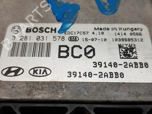 Engine control unit (ECU) HYUNDAI TUCSON (TL, TLE)  | BP15610858M57 