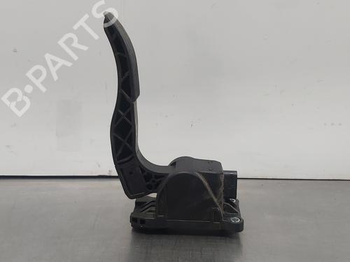 Used Pedal MERCEDES-BENZ VIANO (W639) CDI 3.0 (639.811, 639.813, 639.815) (204 hp) 13698412