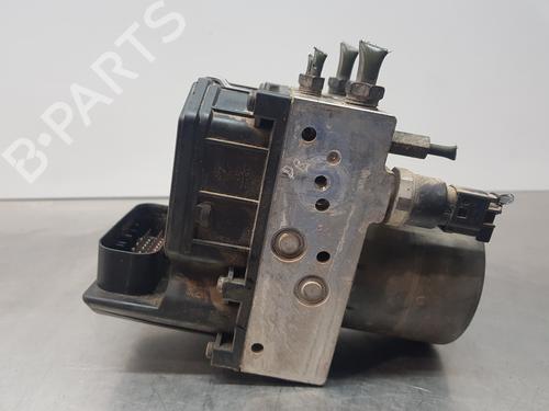 ABS Bremseaggregat TOYOTA COROLLA (_E12_) [2001-2008]  29125119