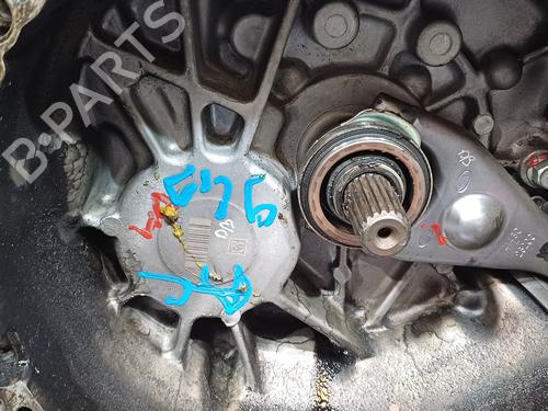 Gearbox KIA CARENS IV | BP18952135M3