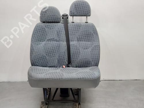 Used Right front seat FORD TRANSIT Van (FA_ _) 2.4 TDCi RWD (140 hp) 17490313