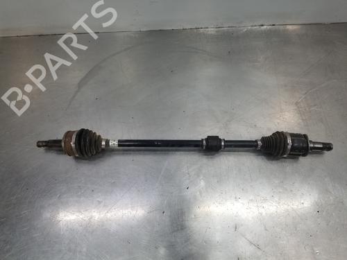 Used Right front driveshaft TOYOTA YARIS (_P21_, _PA1_, _PH1_) [2020-2025]  30407640